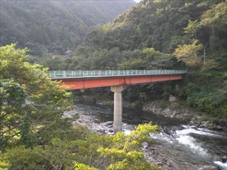 万瀬橋